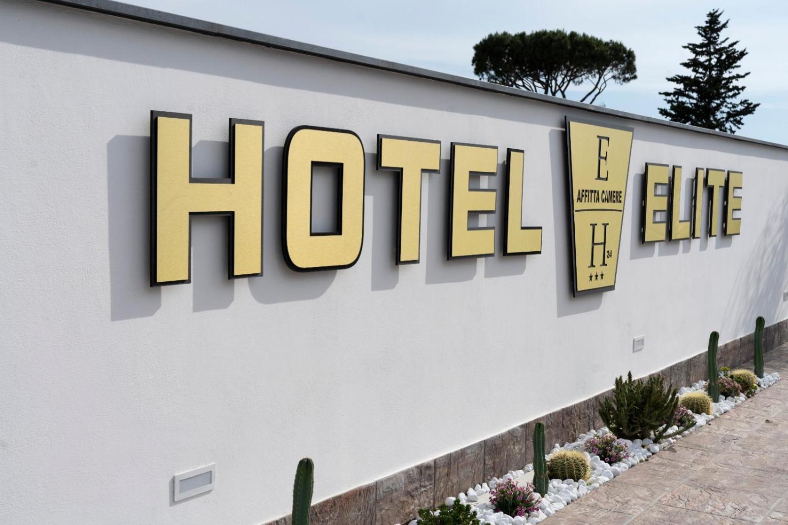 Hotel Elite Varcaturo Dış mekan fotoğraf